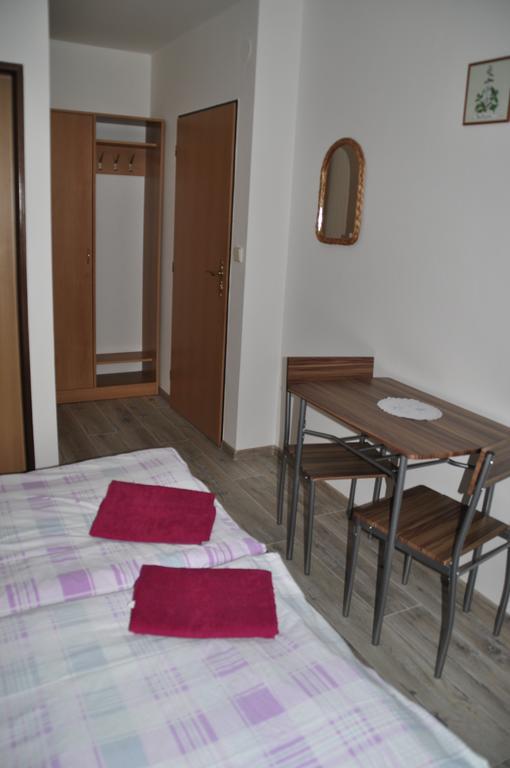 דירות Bešeňová Privat Magdalena מראה חיצוני תמונה